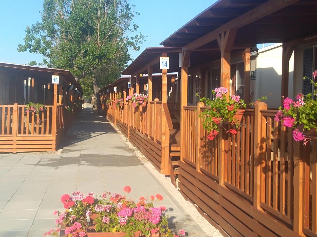 Villaggio Degli Angeli Scerne Pineto Exteriér fotografie