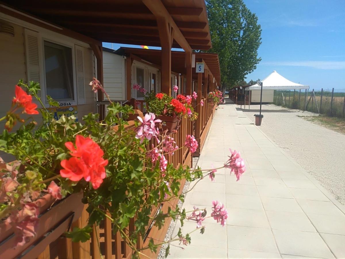 Villaggio Degli Angeli Scerne Pineto Exteriér fotografie