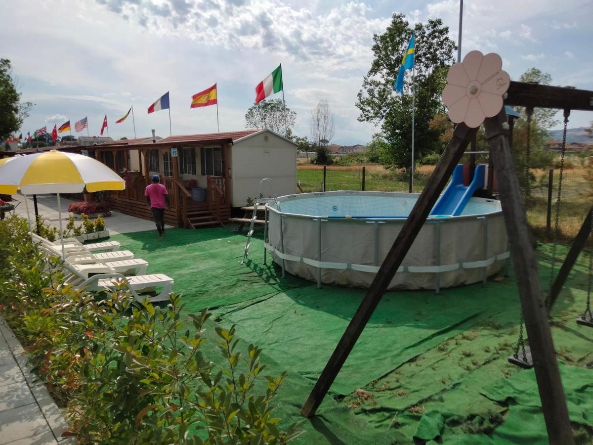 Villaggio Degli Angeli Scerne Pineto Exteriér fotografie